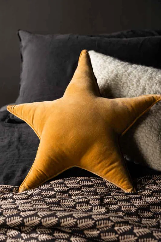 Velvet Star Cushion In Gold